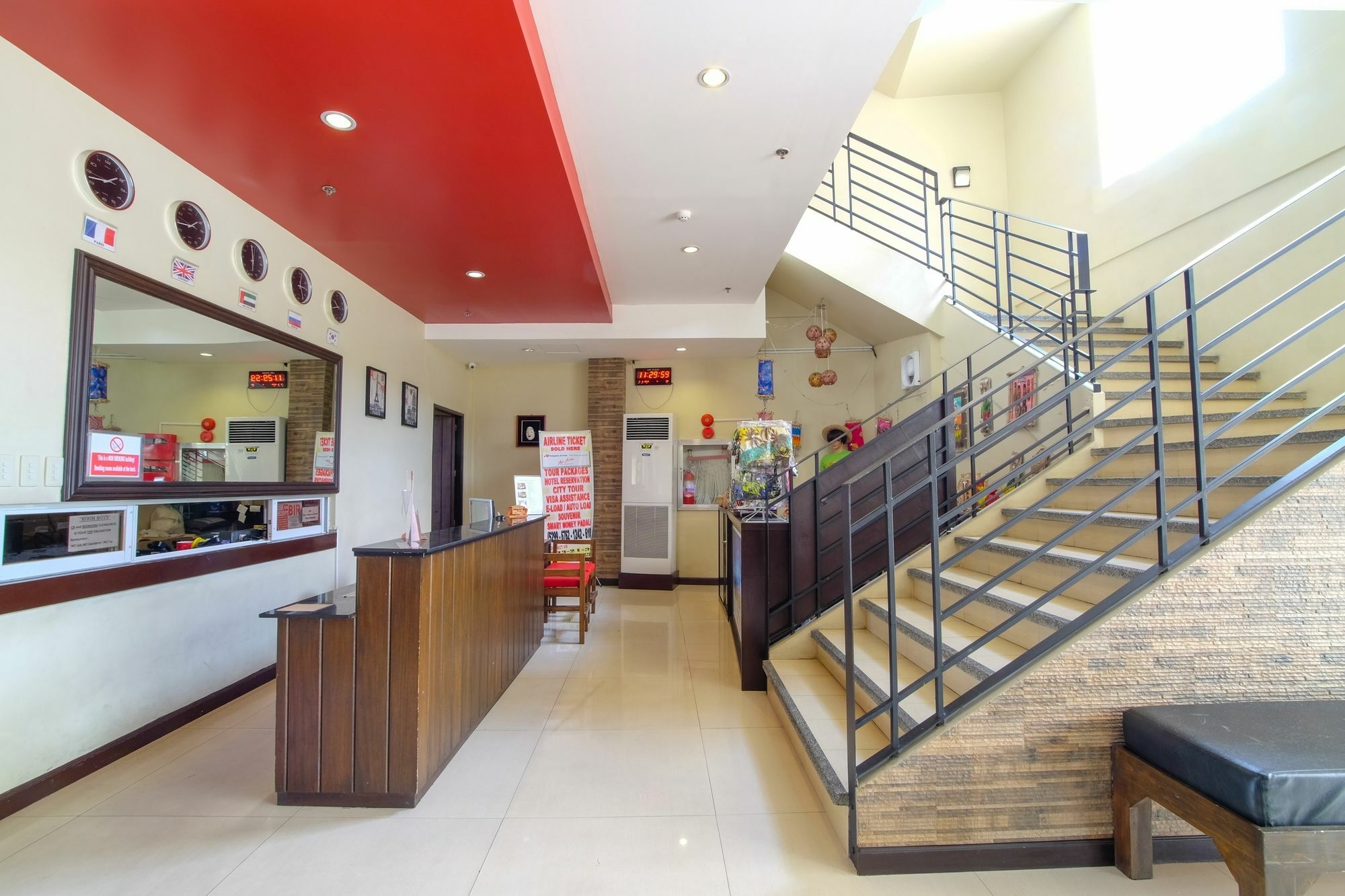 Zen Rooms Basic Aurora Πασάι Εξωτερικό φωτογραφία